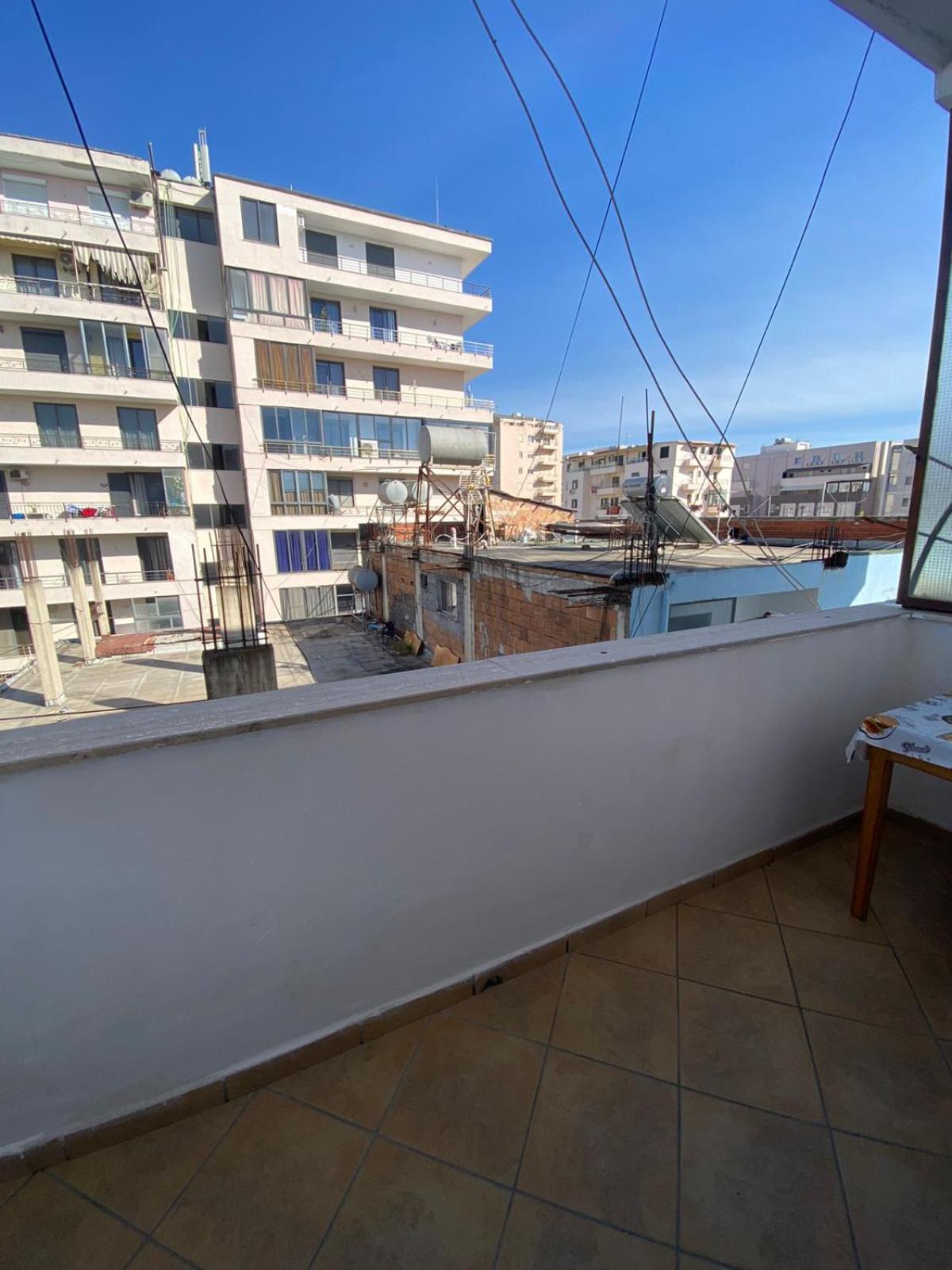 Marra'S Rooms Durrës Exterior foto