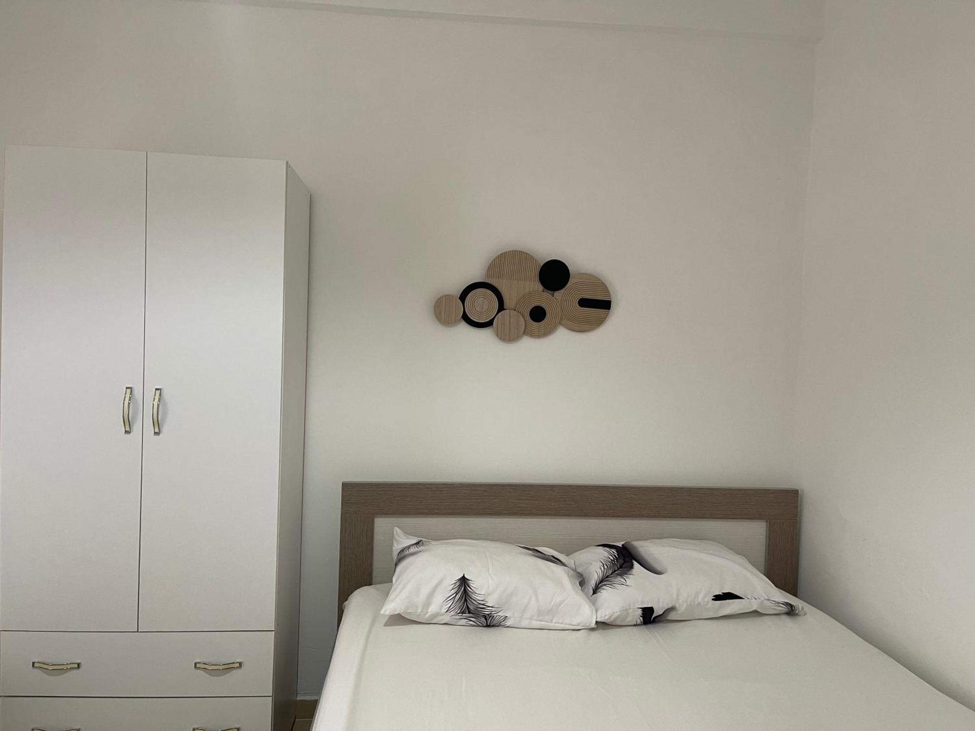 Marra'S Rooms Durrës Exterior foto